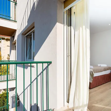 Shine Of Life Luxury