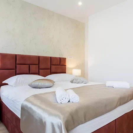 Pensionat Shine Of Life Luxury Split