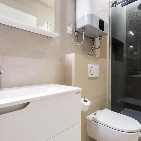 Shine Of Life Luxury Pensionat Split