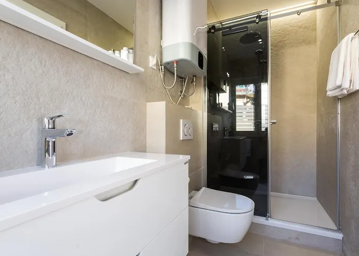 Shine Of Life Luxury