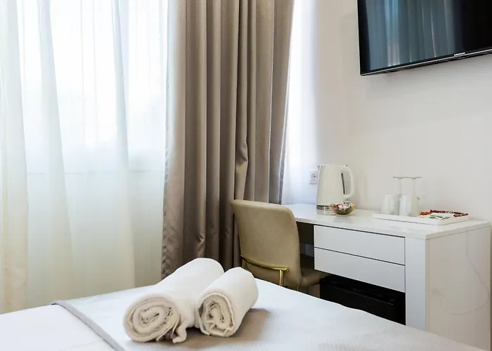 Shine Of Life Luxury