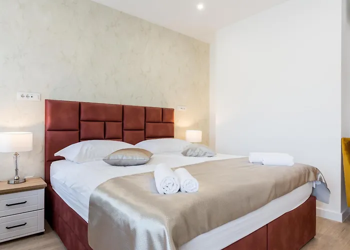 招待所 Shine Of Life Luxury 斯普利特