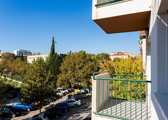 Shine Of Life Luxury